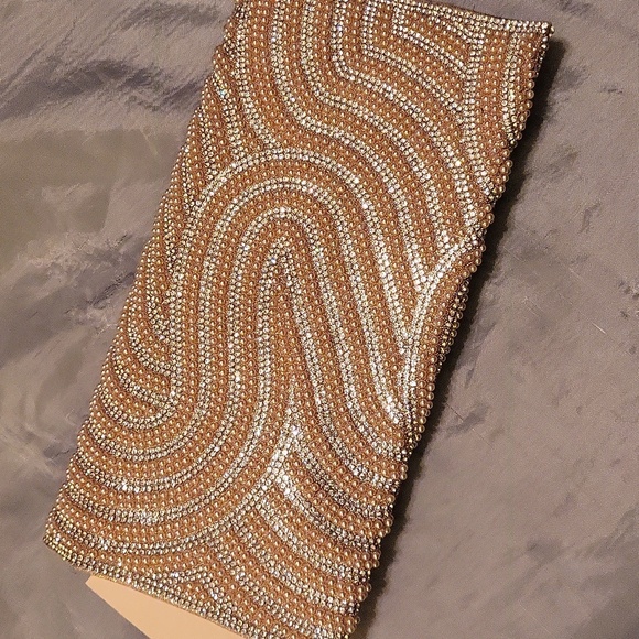 Badgley Mischka Elegant Golden Gem Pearlized Clutch Bag W Chain Shoulder Strap